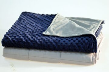 Otežena odeja s pikčasto prevleko 5,4 kg